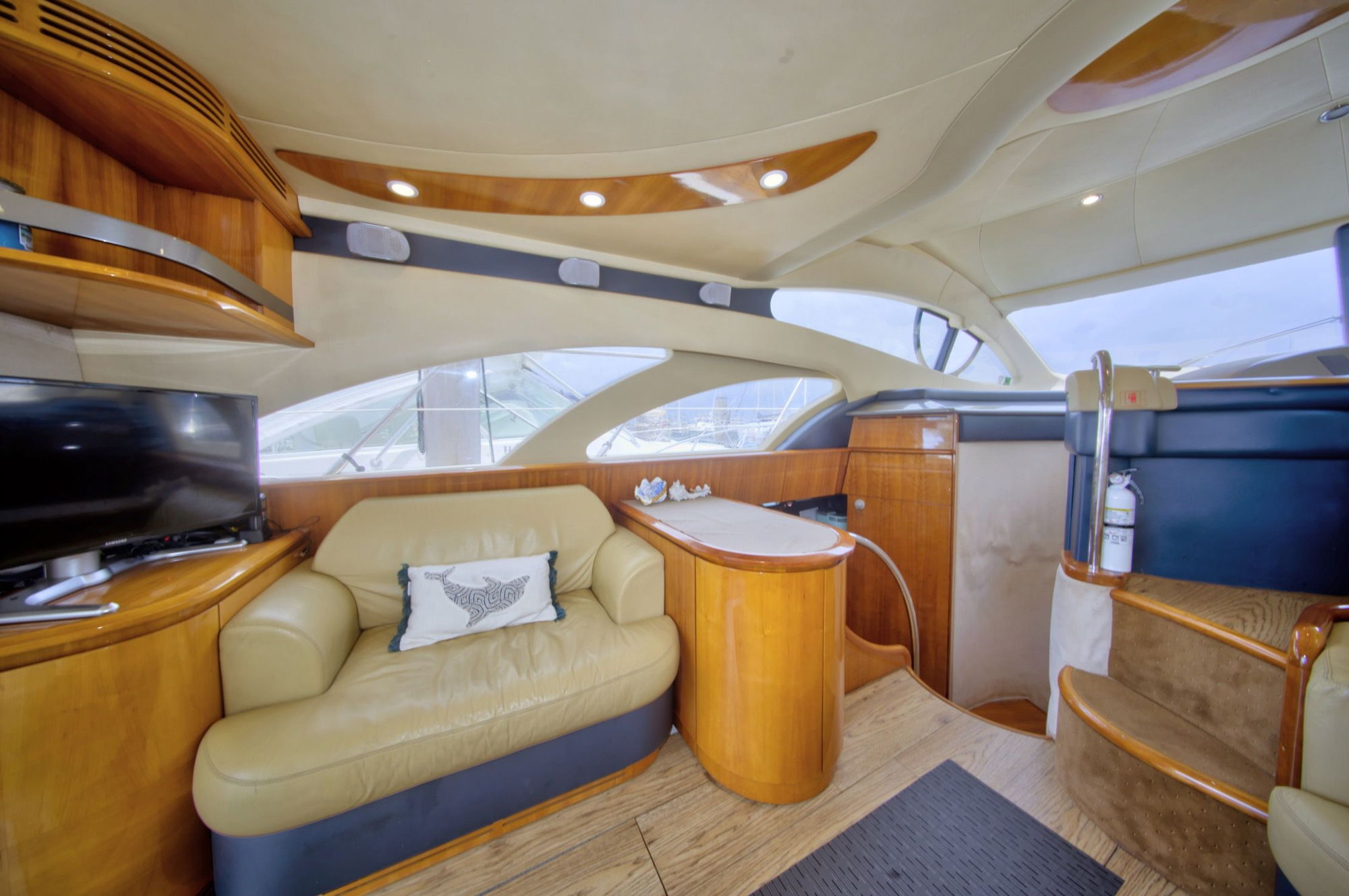 DSC05485_6_7_8_9_compressed