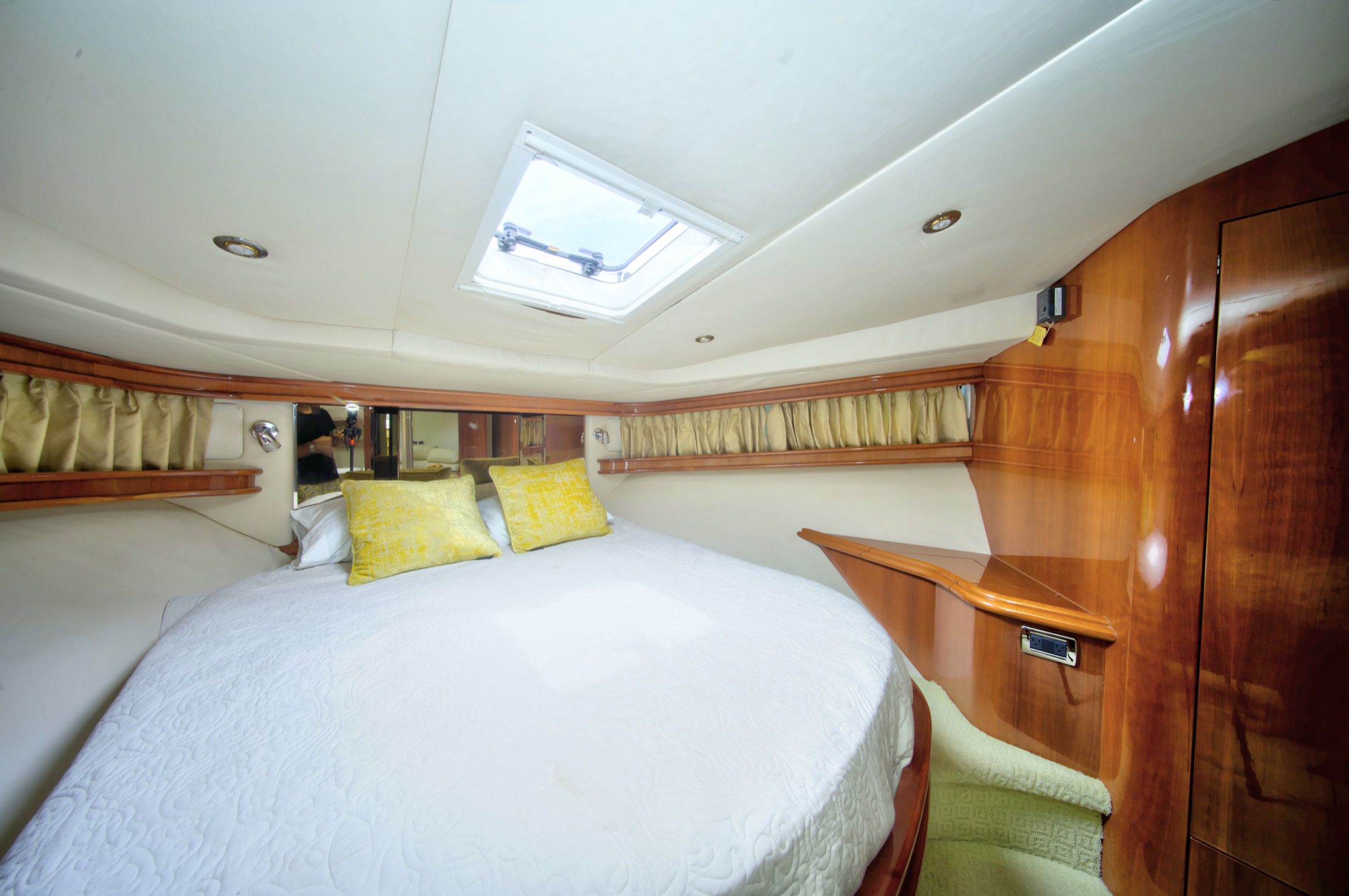 DSC05635_6_7_8_9_compressed